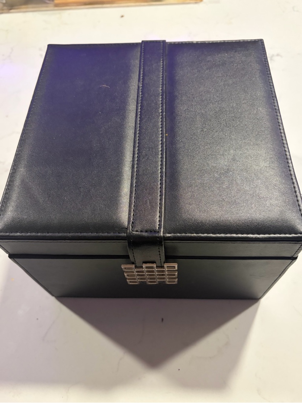 Glenor Co Jewelry Box Classic 79 Slot Earring Bracelet Organizer Mirror 9x9x7”